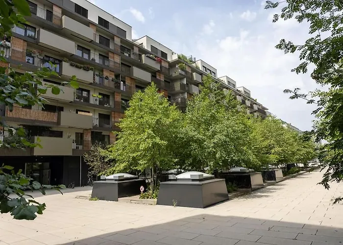 Dream - And Quiet With Ac And Free Parking Garage